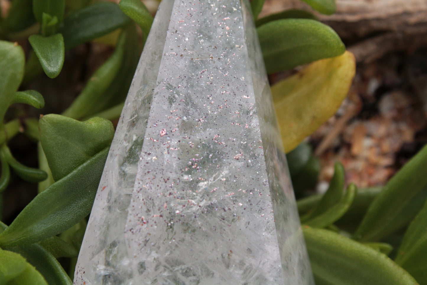 Lepidocrocite in Quartz