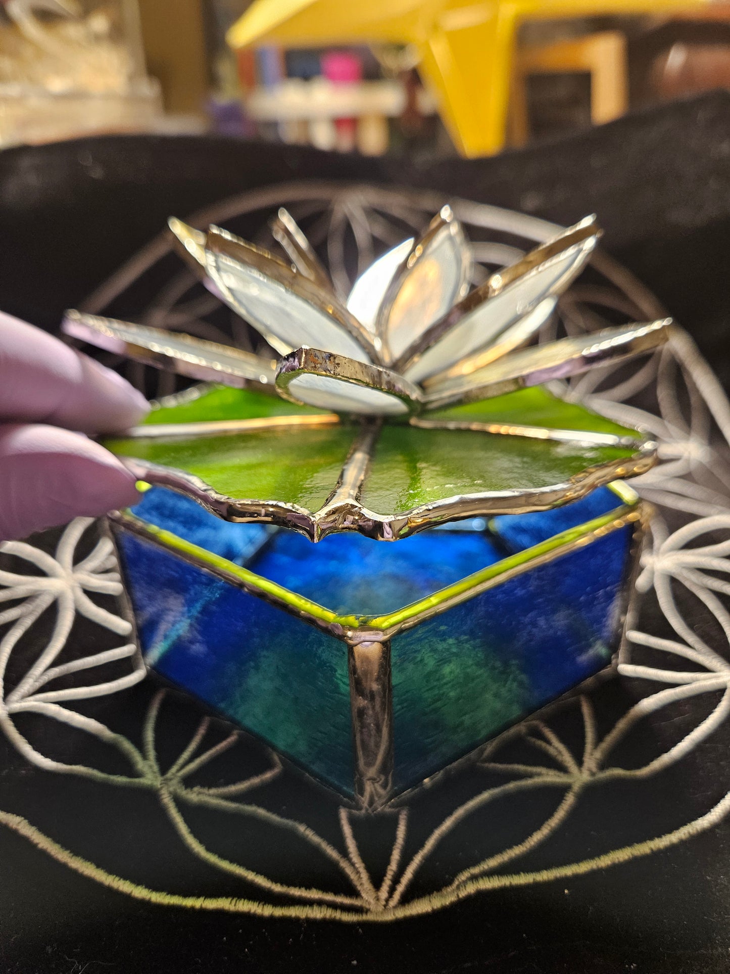 White Cali Lily Box