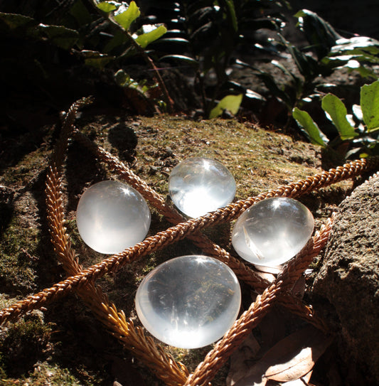 Girasol Quartz Pebble